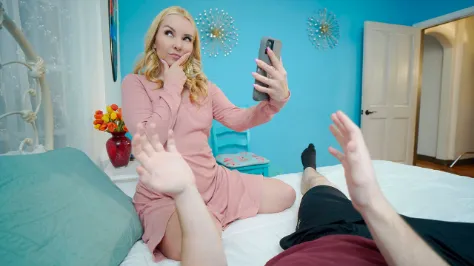 Perv Mom – Don’t Stop Me Now – Aaliyah Love