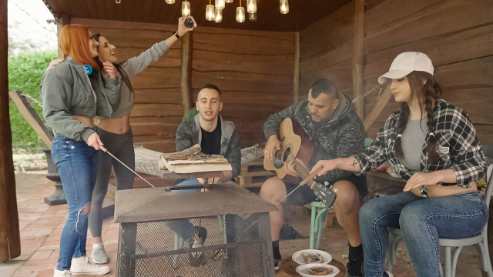 Reality Kings – Mina’s Private Party – Mina Von D, Raul Costa – Sneaky Sex