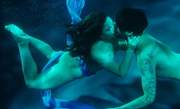 XConfessions – Siren Song – Ariana Van X, Edi Santos