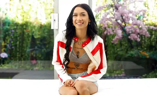 NetVideoGirls – Petite Frame Wants Fame – Katie Cai