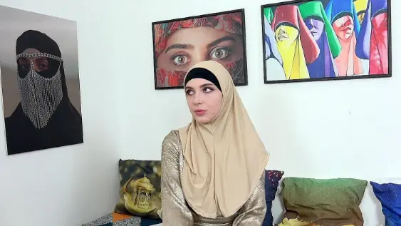 Sex With Muslims – Babe In Hijab Loves To Lick His Ass – Sakura Hell