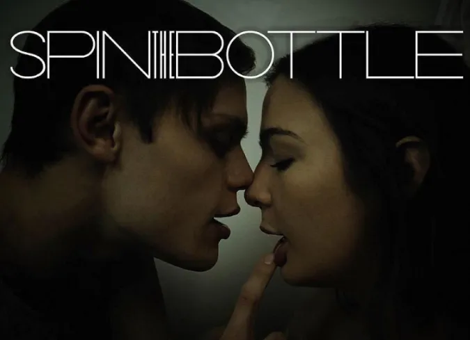 MissaX – Spin The Bottle – Blair Williams, Emma Hix, Katrina Jade, Dean Taylor