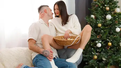 TeenMegaWorld – Please Me Under The Christmas Tree – Tanya Ray – X-Angels