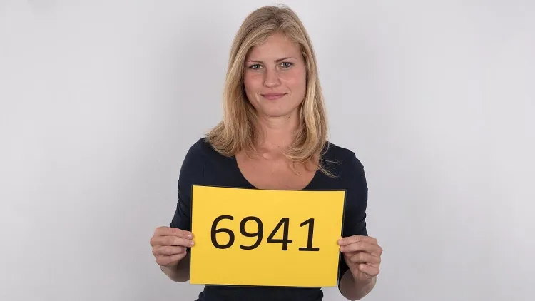 Czech Casting – 6941 – Adriana (24)