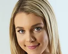 Gabbie Carter