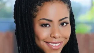 Kira Noir